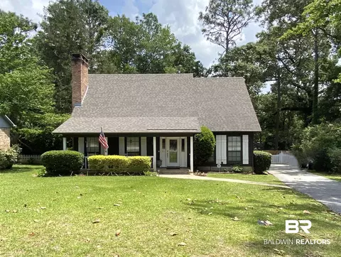 106 Meadow Cir, Daphne, AL 36526
