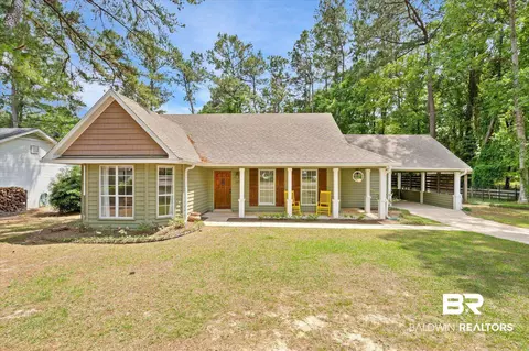 107 Nicole Pl, Daphne, AL 36526