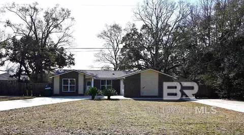 925 E Boyd Ln, Pensacola, FL 32534