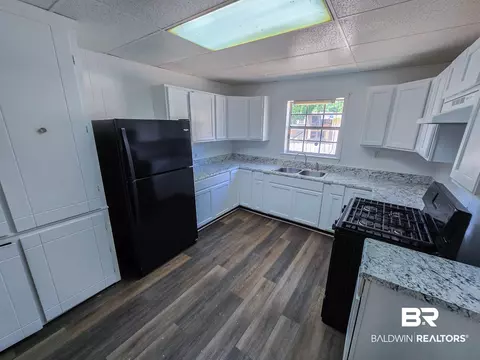 2415 Saint Stephens Ave, Mobile, AL 36617 photo 24