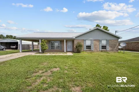 18965 Fairground Rd, Robertsdale, AL 36567