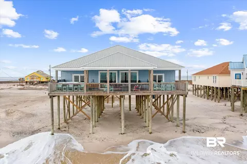 104 Tristan Ct, Dauphin Island, AL 36528