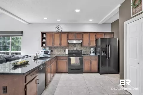 173 Lakeview Loop, Daphne, AL 36526 photo 9