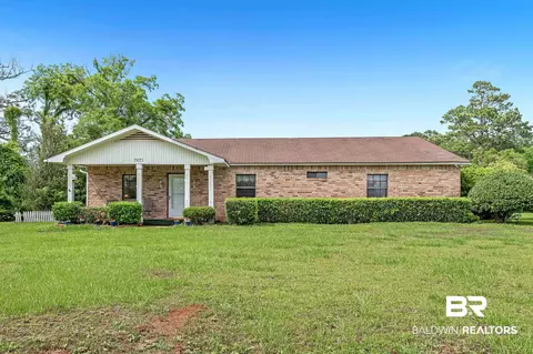 7671 Parker Rd, Fairhope, AL 36532