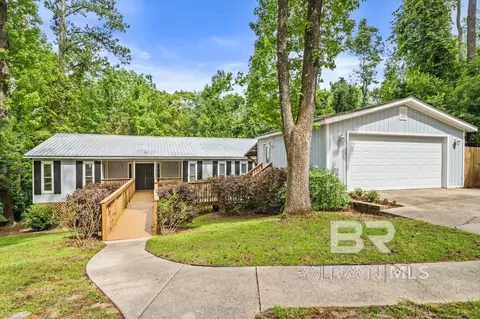 503 Lake Shore Dr, Daphne, AL 36526