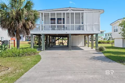 416 E 1st Ave, Gulf Shores, AL 36542