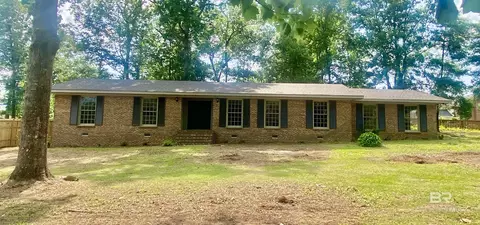 163 Millsap Ave, Monroeville, AL 36460