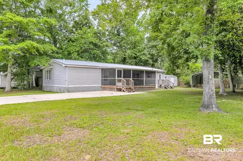 5681 Lemontree Ln, Gulf Shores, AL 36542