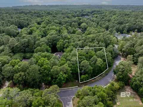 110 Sandy Ford Rd, Fairhope, AL 36532