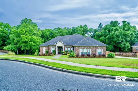 4503 Bella Sara Ct, Saraland, AL 36571