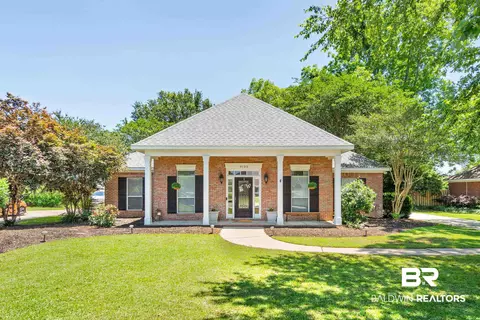 9102 Parliament Cir, Daphne, AL 36526
