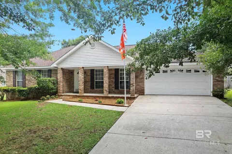 7703 Elizabeth Dr, Daphne, AL 36526
