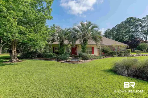 10947 Sky Ln, Fairhope, AL 36532