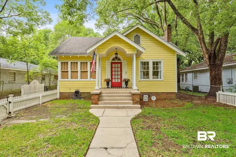 120 Mohawk St, Mobile, AL 36606 photo 2