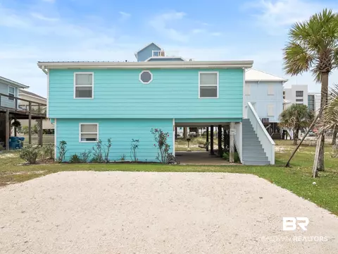 329 W 1st Ave, Gulf Shores, AL 36542