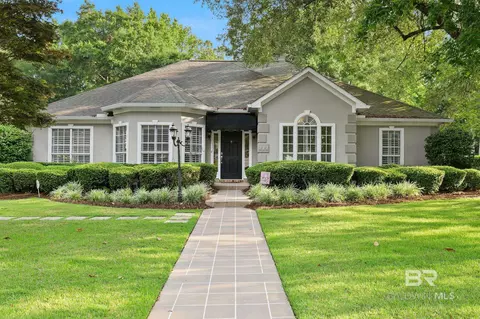 511 W Bay Blf, Daphne, AL 36526