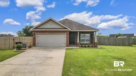 18084 San Diego Ct, Robertsdale, AL 36567