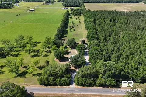 29701 Comstock Rd, Elberta, AL 36530 photo 8