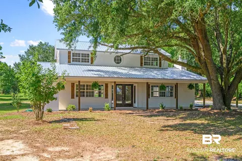 29701 Comstock Rd, Elberta, AL 36530