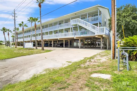 920 W Lagoon Ave #A-116, Gulf Shores, AL 36542