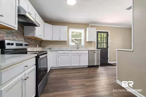 1620 W Orchard Dr, Mobile, AL 36618 photo 8