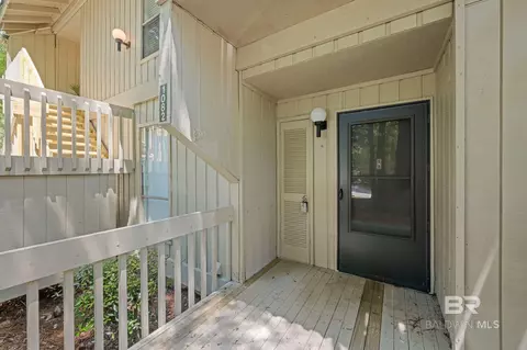 1082 N Seacliff Dr #2B-1082, Daphne, AL 36526