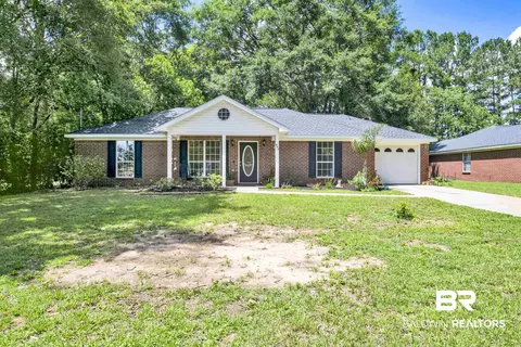 403 Hamilton Blvd, Foley, AL 36535