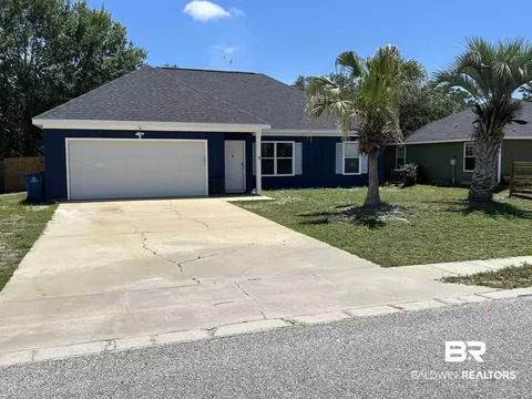 2417 Twin Pines Cir, Gulf Shores, AL 36542