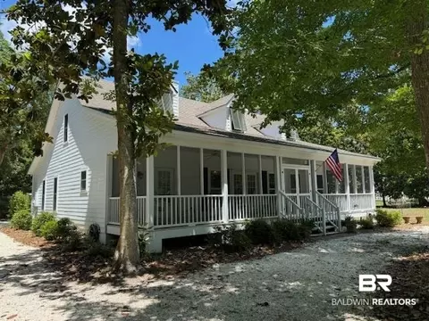 29703 S Shore Dr, Elberta, AL 36530