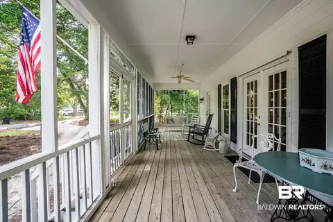 29703 S Shore Dr, Elberta, AL 36530 photo 2