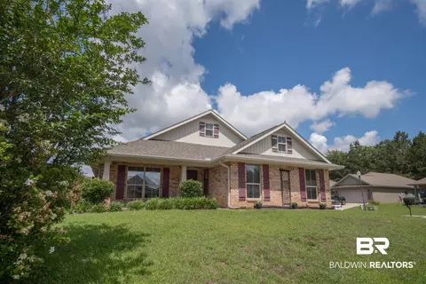 1705 Covington Ln, Foley, AL 36535