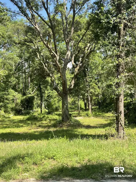 13150 Woodhaven Dairy Rd, Silverhill, AL 36576