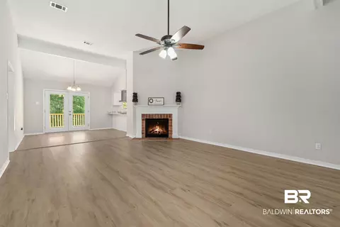 6820 Alston Ct, Mobile, AL 36618 photo 5