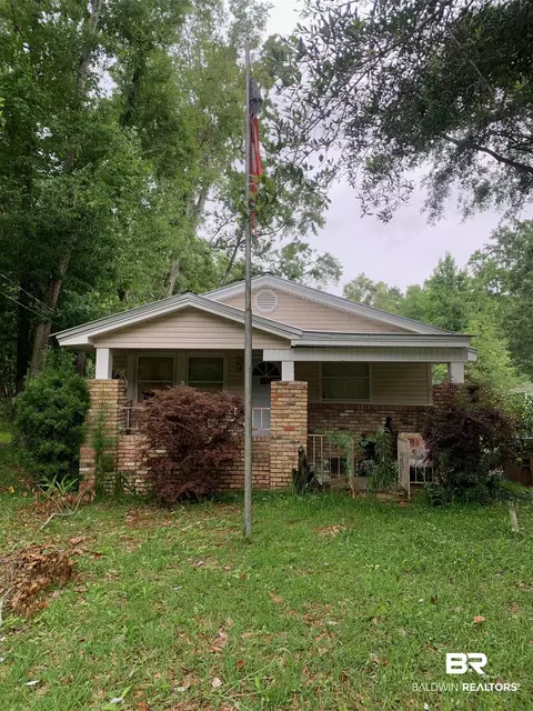 1014 Smith Ave, Mobile, AL 36605