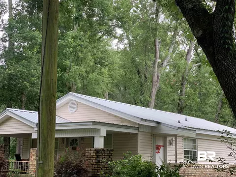 1014 Smith Ave, Mobile, AL 36605 photo 2