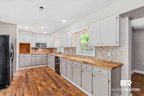 2008 Jones Ave, Mobile, AL 36617 photo 5