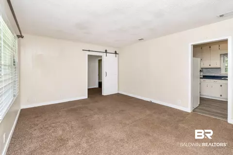 102 Blacksher Ct, Mobile, AL 36606 photo 5