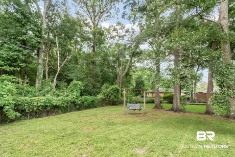 102 Blacksher Ct, Mobile, AL 36606 photo 2