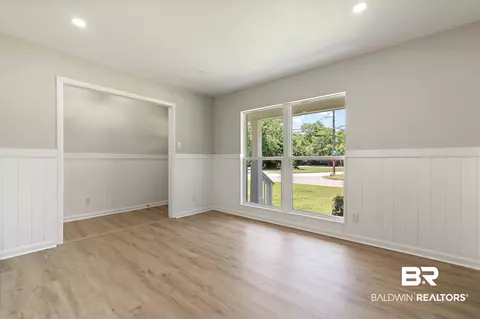 1671 Dothan St, Mobile, AL 36618 photo 9