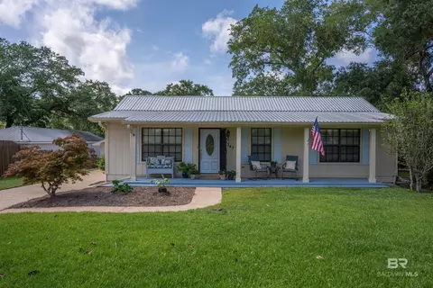 7347 Coopers Landing Rd, Foley, AL 36535