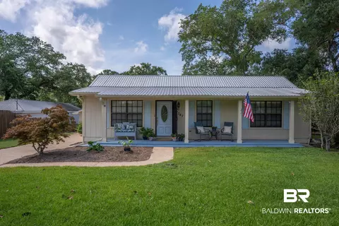 7347 Coopers Landing Rd, Foley, AL 36535