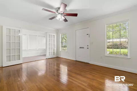 2306 Emogene St, Mobile, AL 36606 photo 6