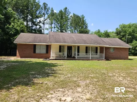 1925 Forrest Ave, Brewton, AL 36426