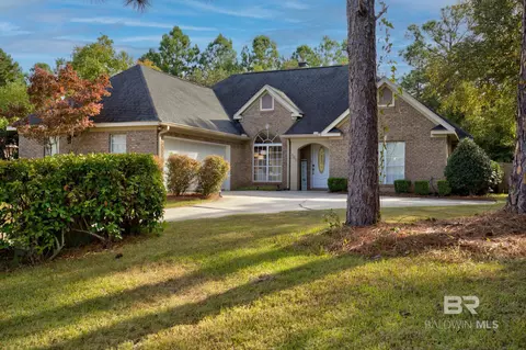 648 Magnolia Cir, Gulf Shores, AL 36542