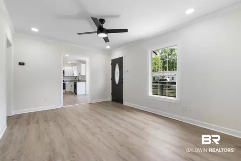178 Dunn Ave, Mobile, AL 36606 photo 5