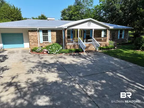 13130 Serena Cir, Chunchula, AL 36521