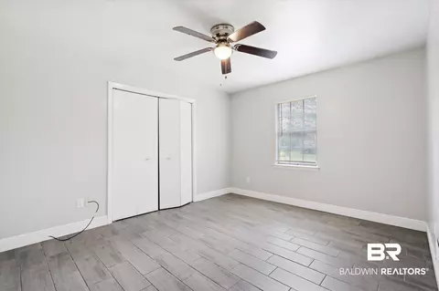 2930 E Crabtree Ln, Mobile, AL 36618 photo 13