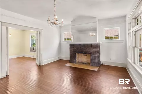 404 S Ann St, Mobile, AL 36604 photo 4