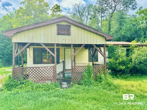 7005 San Marino Dr, Theodore, AL 36582