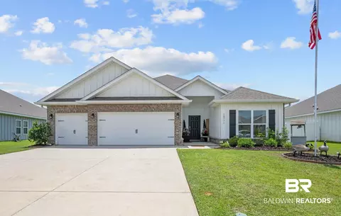 10771 Winning Colors Trl, Daphne, AL 36526